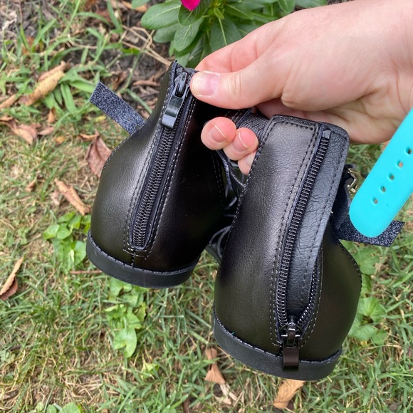 New with tags Torrid black gladiator sandals - Picture 6 of 8